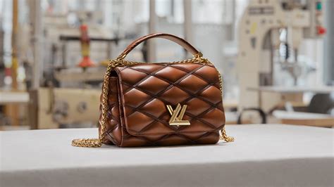 borsa louis vuitton go 14 prezzo|Borse a mano Louis Vuitton GO 14 per Donna .